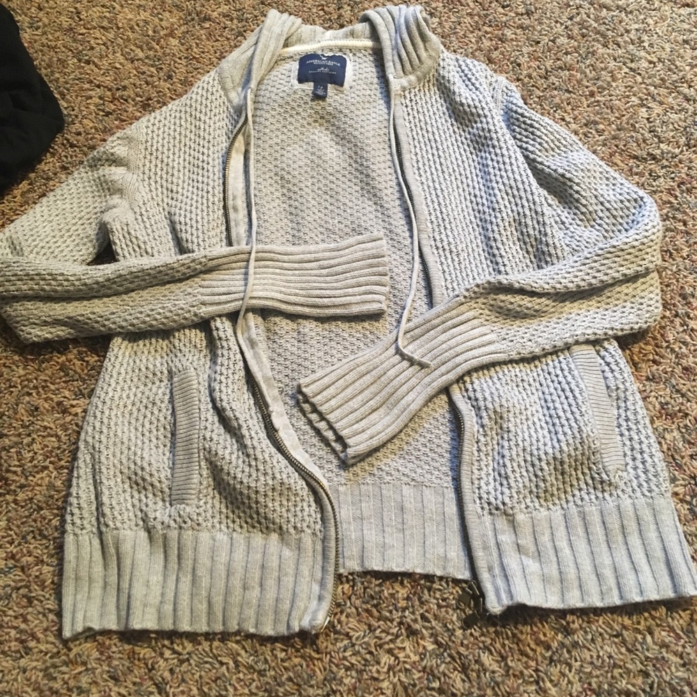 American Eagle zip up sweater